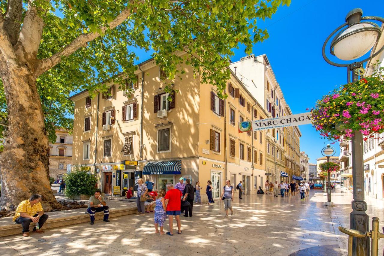 Bella Ciao Apartments Rijeka Exteriör bild