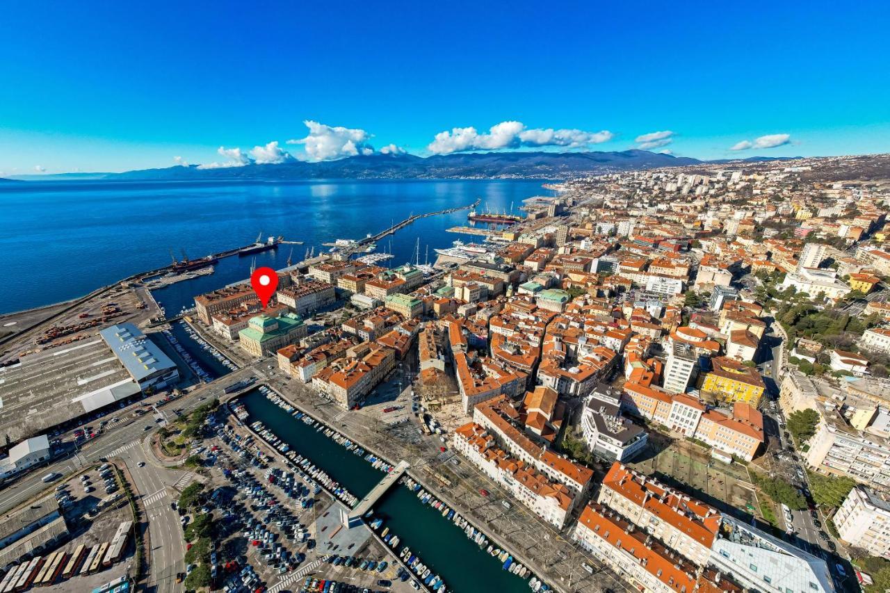 Bella Ciao Apartments Rijeka Exteriör bild