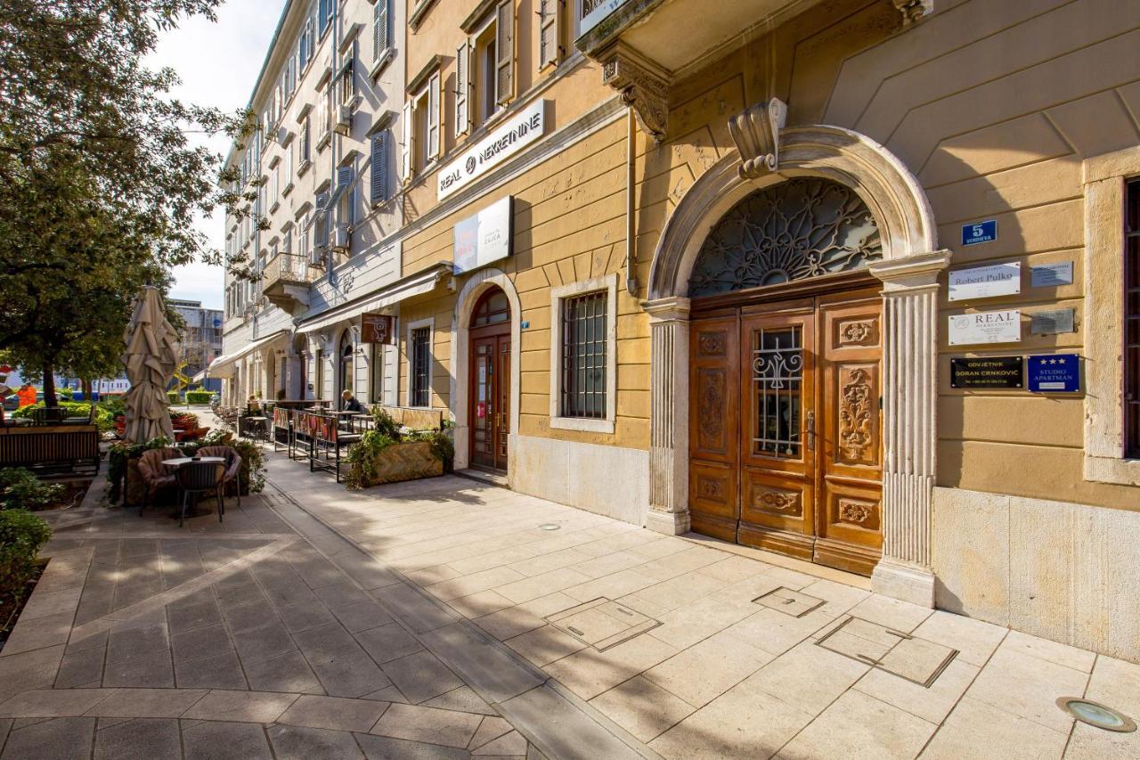 Bella Ciao Apartments Rijeka Exteriör bild